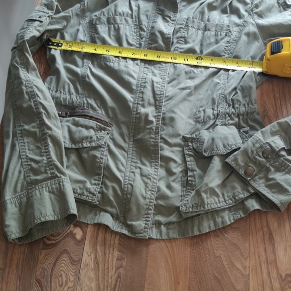 Army green Jacket,zip/button long sleeve waist sinch - Picture 14 of 17